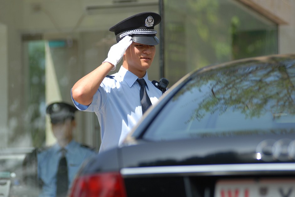 深圳保安服务公司如何降低保安人员离职率