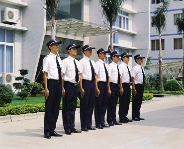 保安在小区巡逻时需要遵守哪些原则
